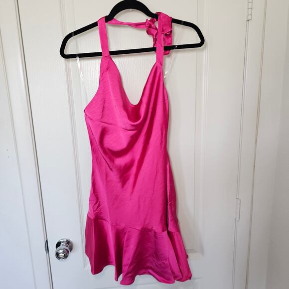 Lush Cowl Neck Ruffle Hem Dress fuschia sz m - Picture 4 of 5